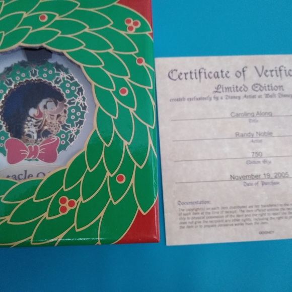 Disney Pin - Picture 2 of 8